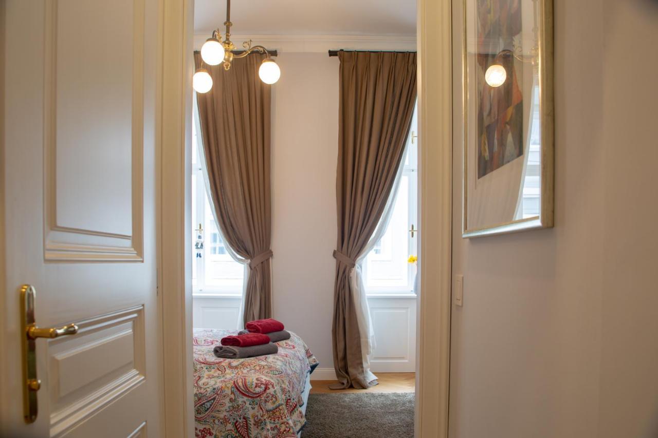 Stilvolles In Zentraler Lage Appartement